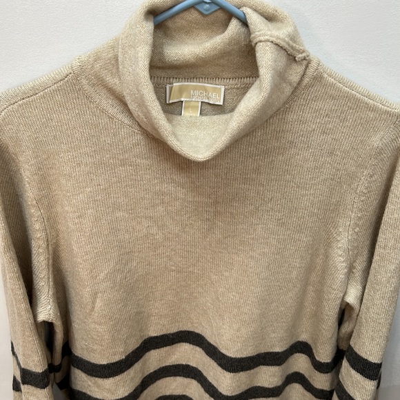 Michael Kors Large Sweater - Picture 1 of 12